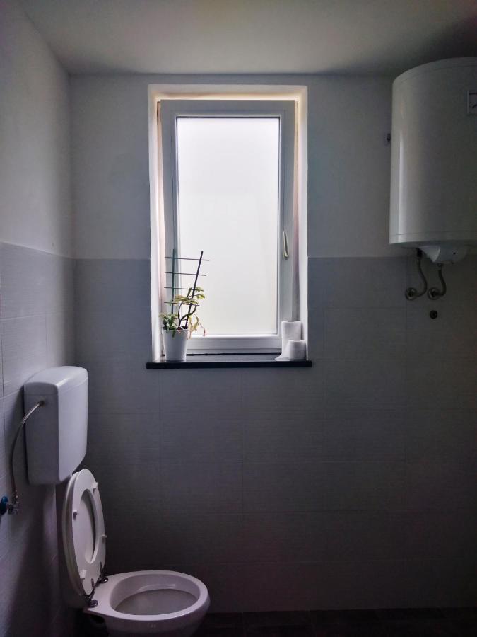 Daal Lägenhet Roč Exteriör bild
